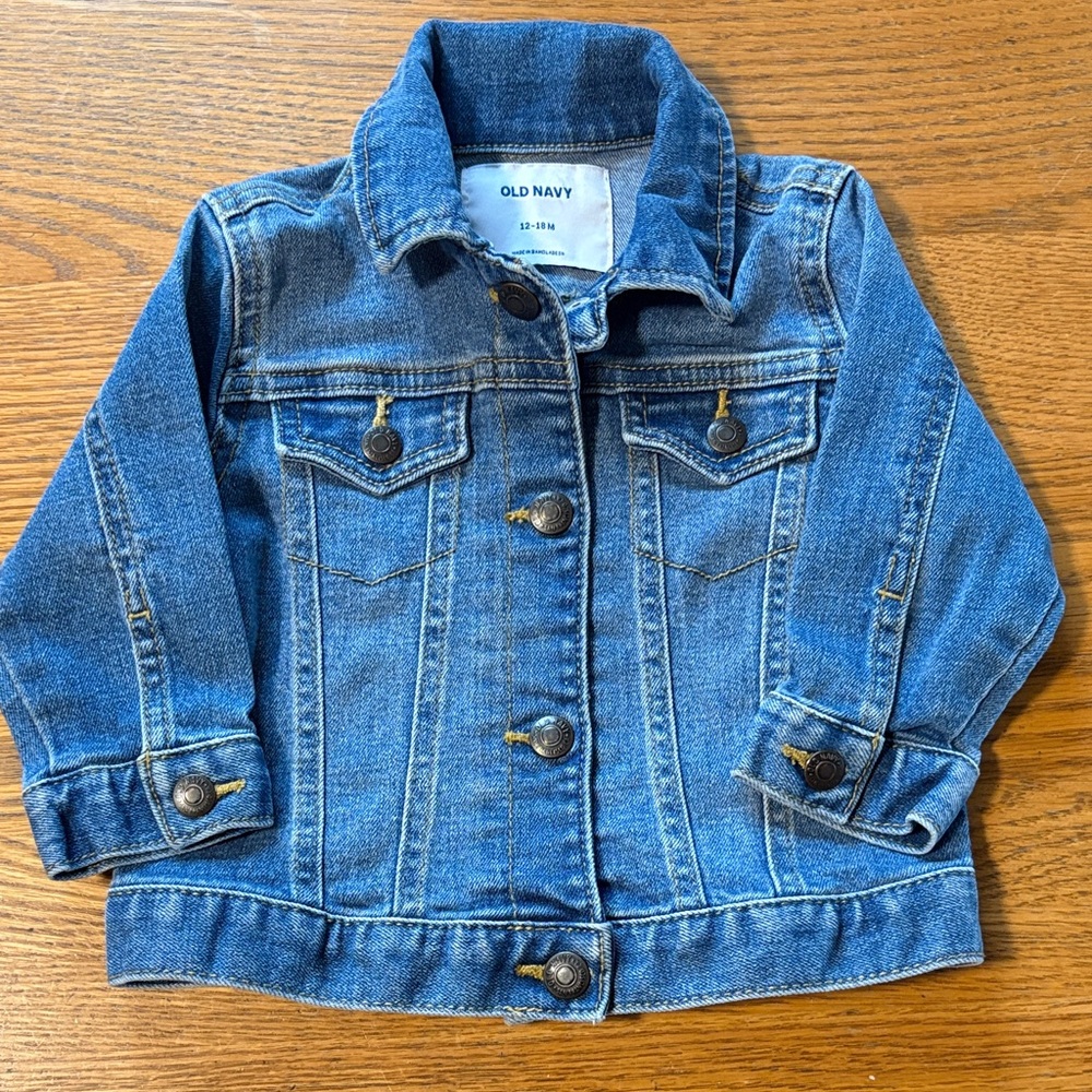 Old Navy Denim Jacket in Medium Blue 12-18M Excellent Condition